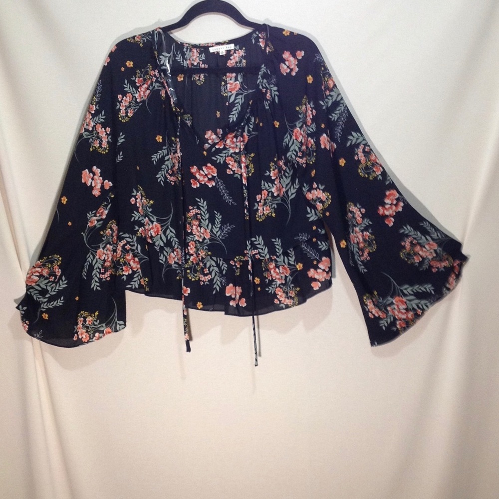 NWOT Copper Key Flowy Open Necked Blouse